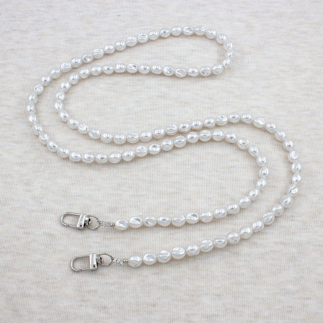 Elegant Pearl Eyewear Chain Stornfield