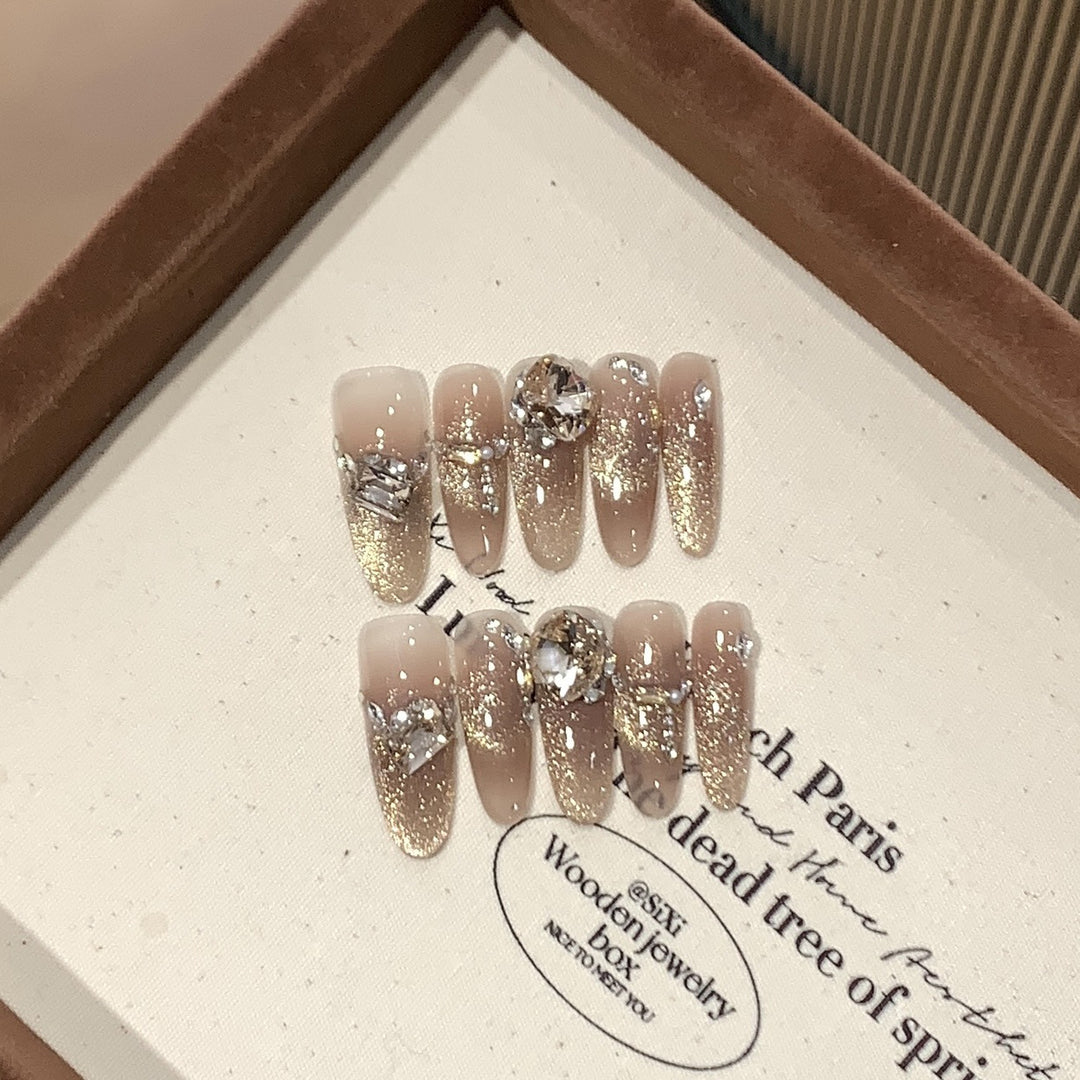 Glamorous Press-On Nail Art Set Stornfield