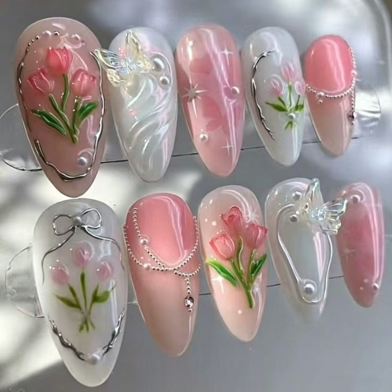 Artistic Floral and Star-Embellished Press-On Nail Set Stornfield
