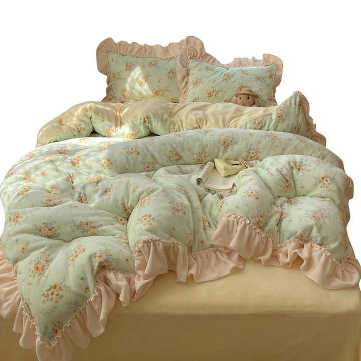 Floral Design Cozy Bedding Set