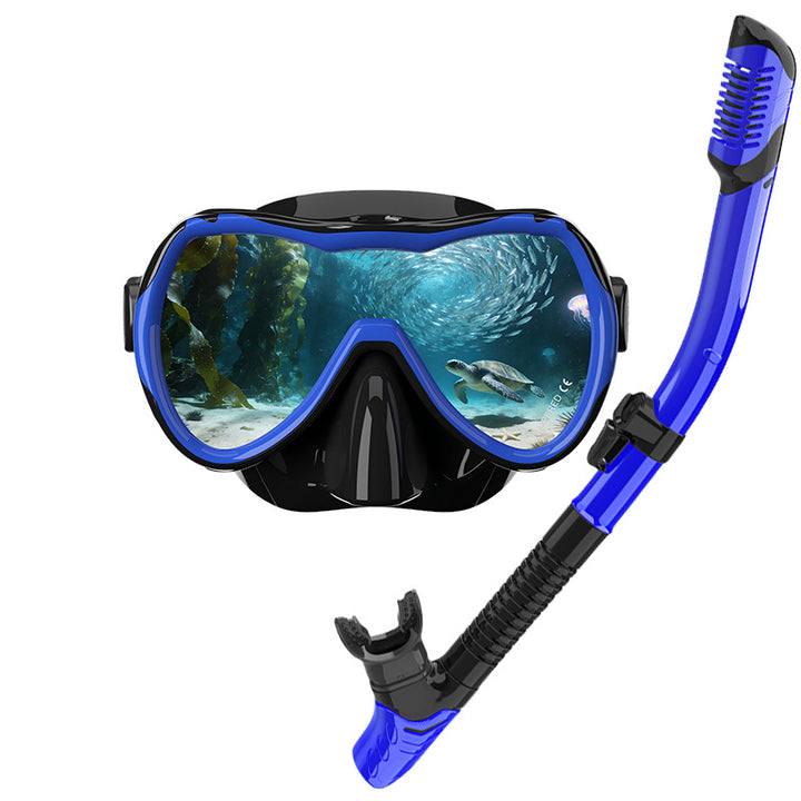 Diving mask with wide field of vision by Stornfield