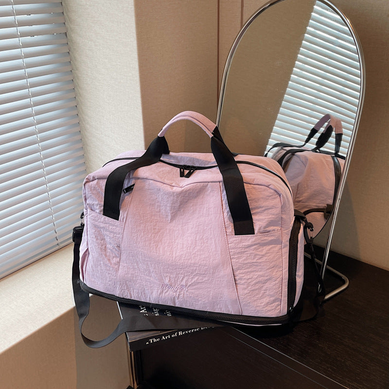 Lightweight Multi-Compartment Travel Duffle