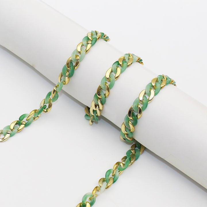 Stylish Chain Eyewear Holder Stornfield
