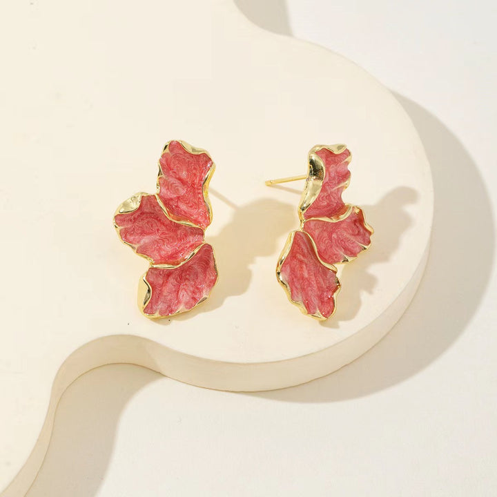 Fashionable earrings with feminine leaf design Stornfield