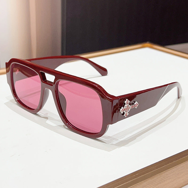 Statement Geometric Shield Sunglasses with Decorative Accent Stornfield