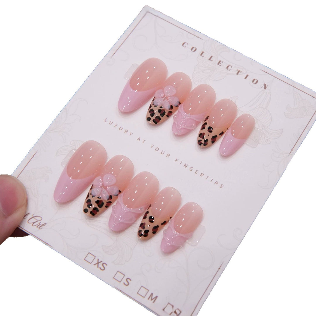 Boutique Floral Press-On Nail Set