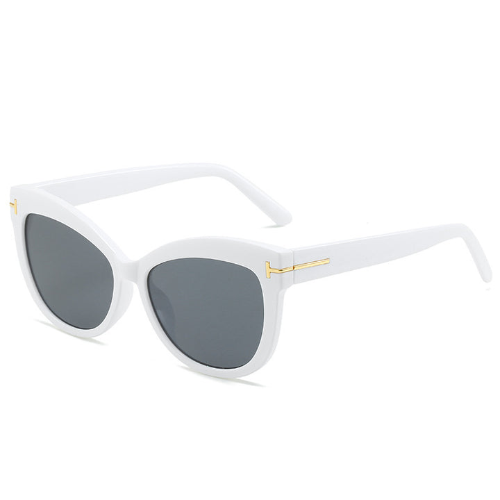 Chic Oversized Cat-Eye Sunglasses Stornfield