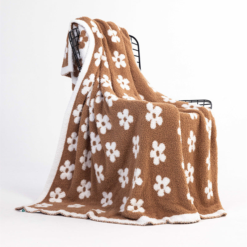Extra soft fluffy blanket with teddy finish and floral relief