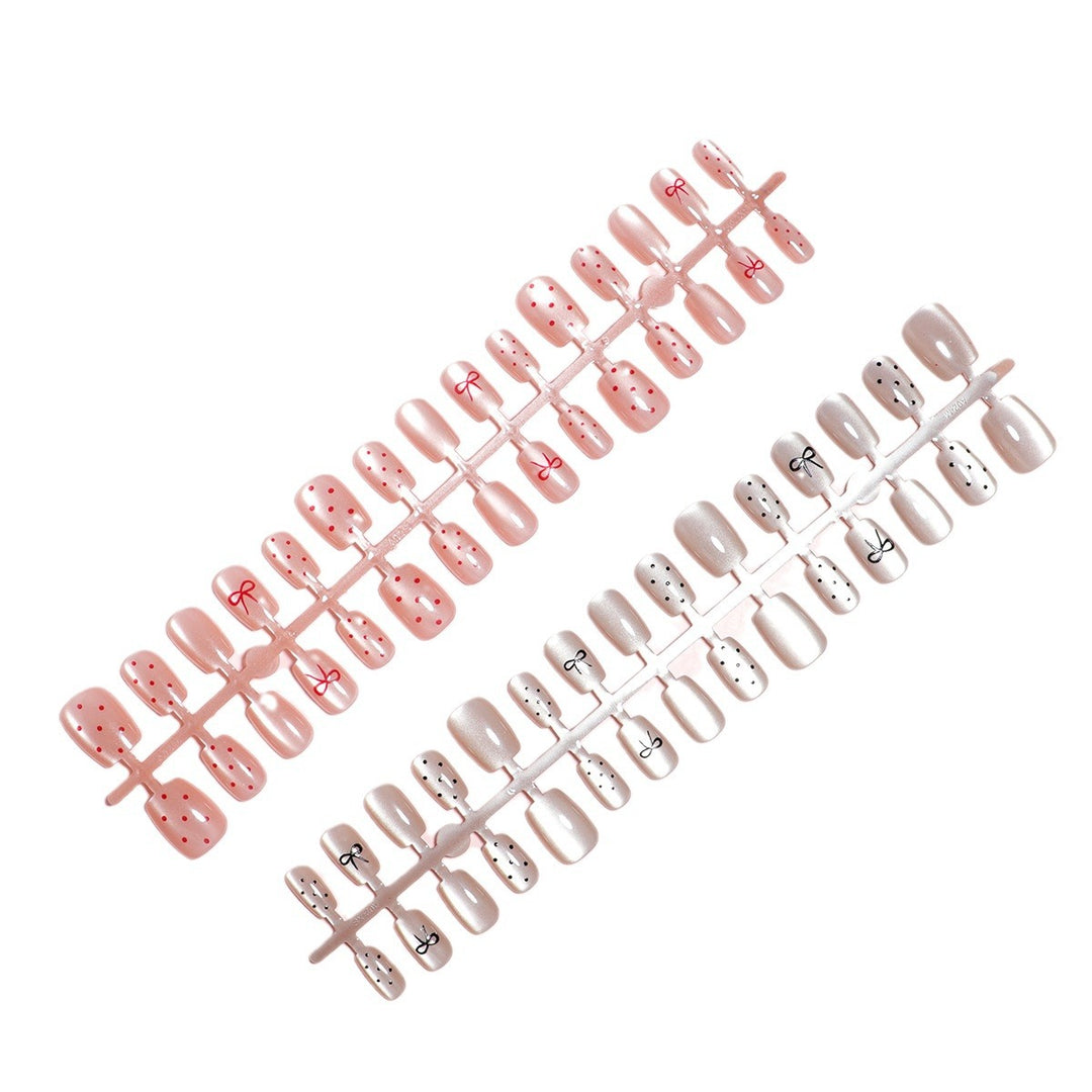 Decorative Press-On Nail Kit Stornfield