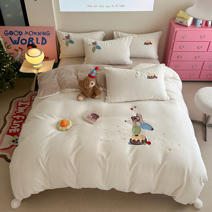 Children's Embroidered Bear Cotton Duvet Cover Set with Plush-Texture Reversible Back & Pom-Pom Corners