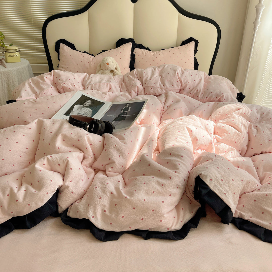 Polka Dot Ruffled Edge Duvet Cover and Pillowcase Set