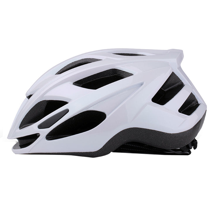Bicycle helmet with advanced ventilation system Stornfield