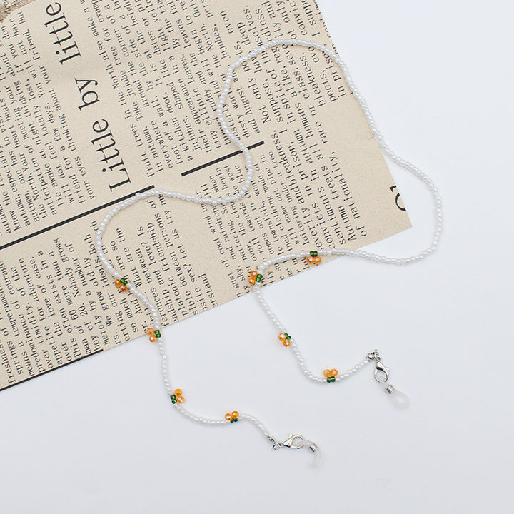 Eye-Catching Beaded Eyewear Chain Stornfield