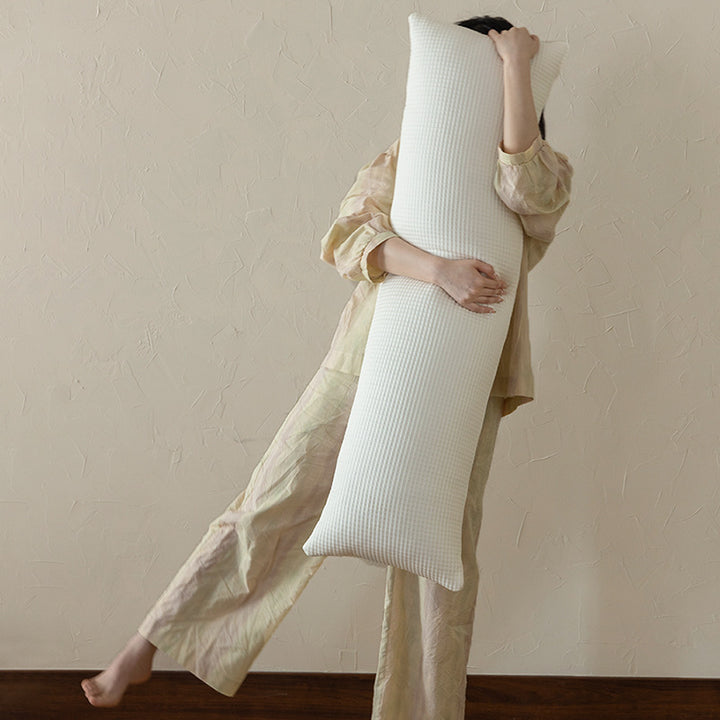 Long lumbar support pillow with breathable waffle cover Stornfield