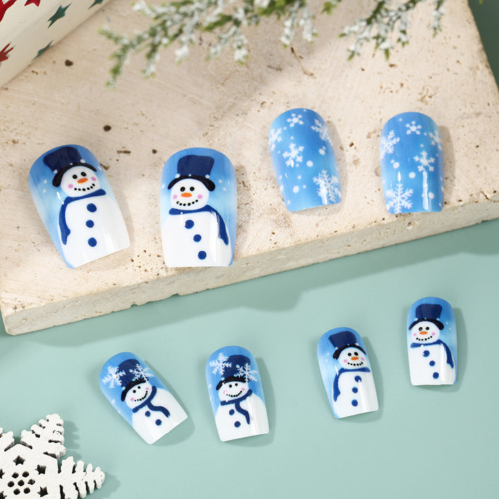 Artificial nails with wintry snowman design Stornfield