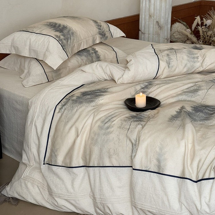 Bedding set made of cotton percale with delicate watercolor fern print and contrasting piping