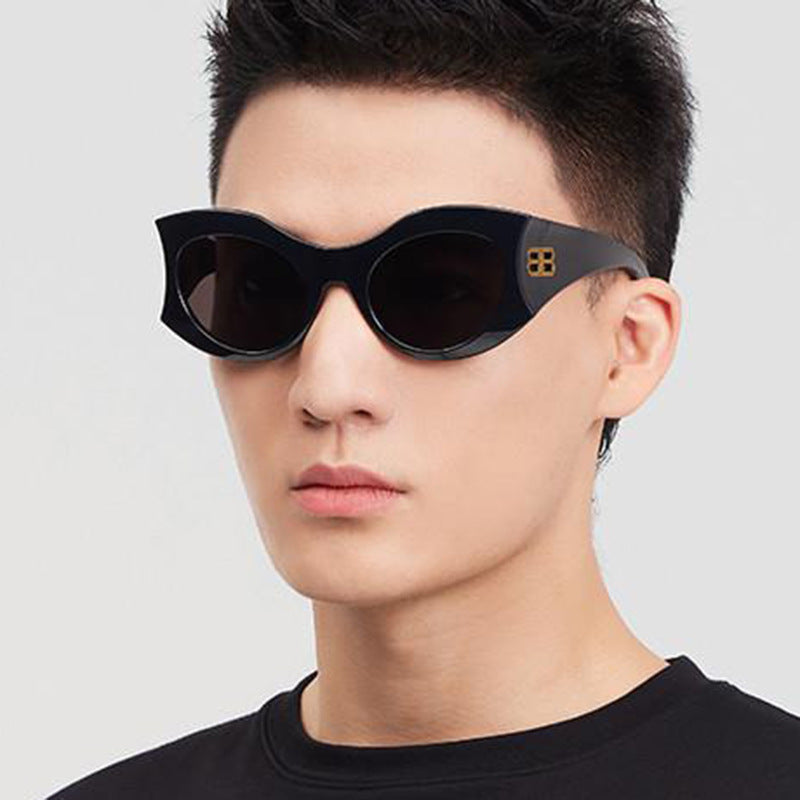 Ladies stylish Cat-Eye sunglasses with high-gloss design and protective lenses Stornfield