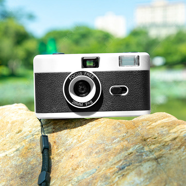Reusable Film Camera with Flash Stornfield