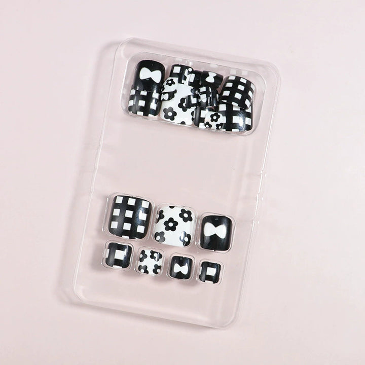 Creative Themed Press-On Nail Set Stornfield