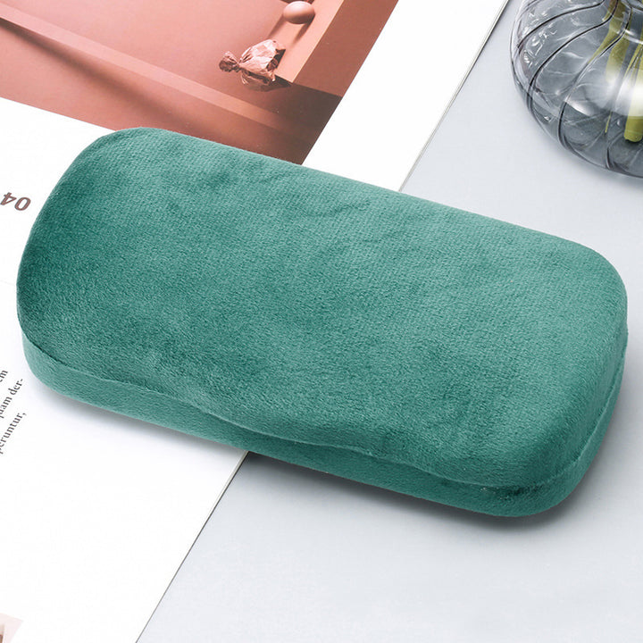 Sunglasses case made of velvet Stornfield
