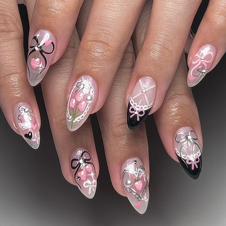 Artificial nails with romantic design Stornfield