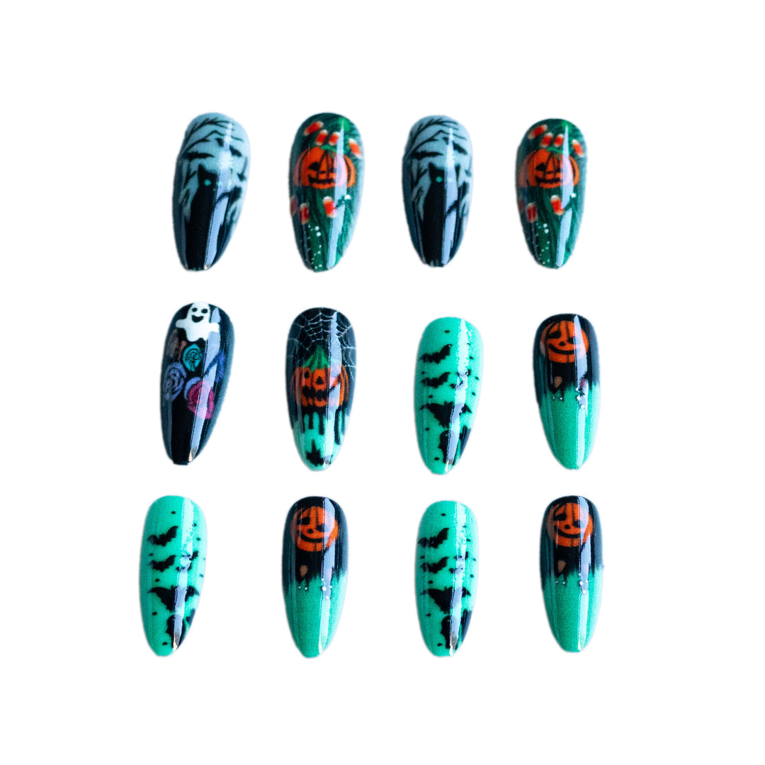 Halloween-Themed Press-On Nail Art Stornfield