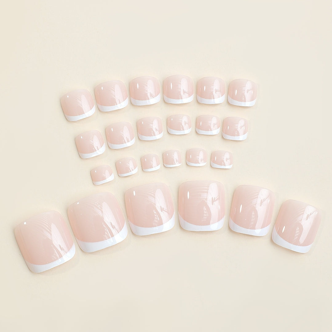 Artificial nail set with elegant design elements Stornfield