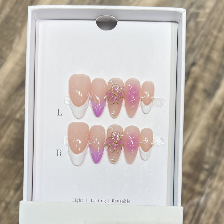 Artistic Floral Press-On Nail Set Stornfield