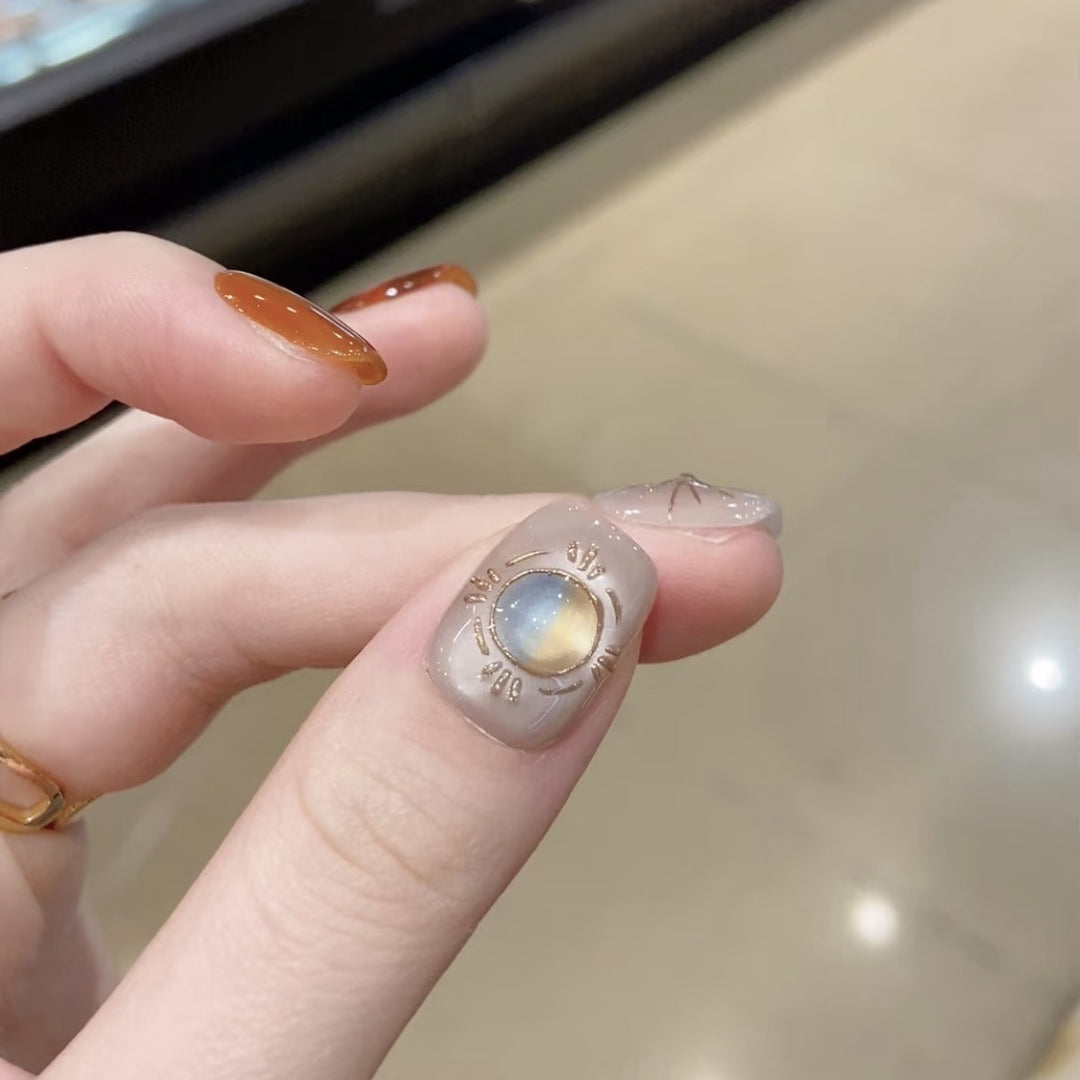 Creative Nail Art Press-On Set 1790745925