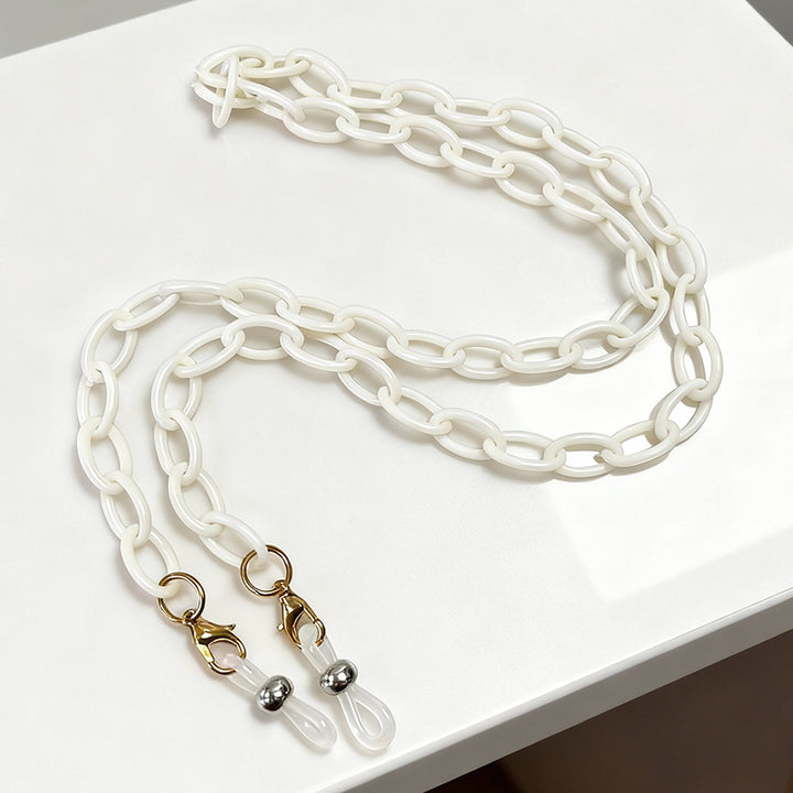Fashionable Chain Eyewear Holder Stornfield