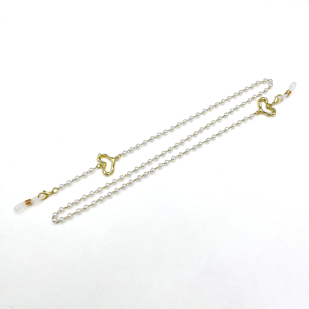 Heart-Shaped Beaded Eyewear Chain Stornfield