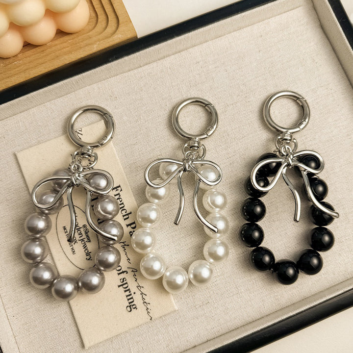 Charming Bow and Bead Keychain Stornfield