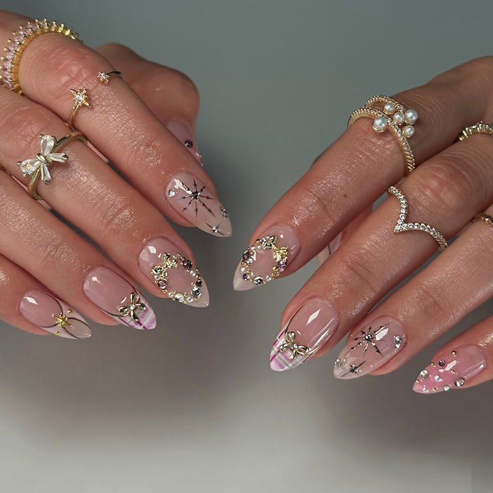 Artificial nails with luxurious 3D applications and elegant decorations Stornfield