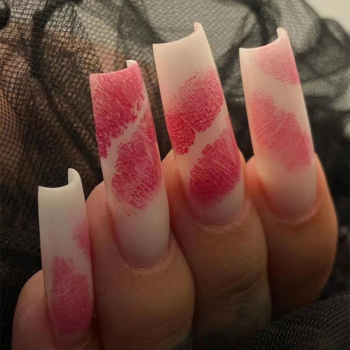 Artificial nail set with romantic lip motif Stornfield