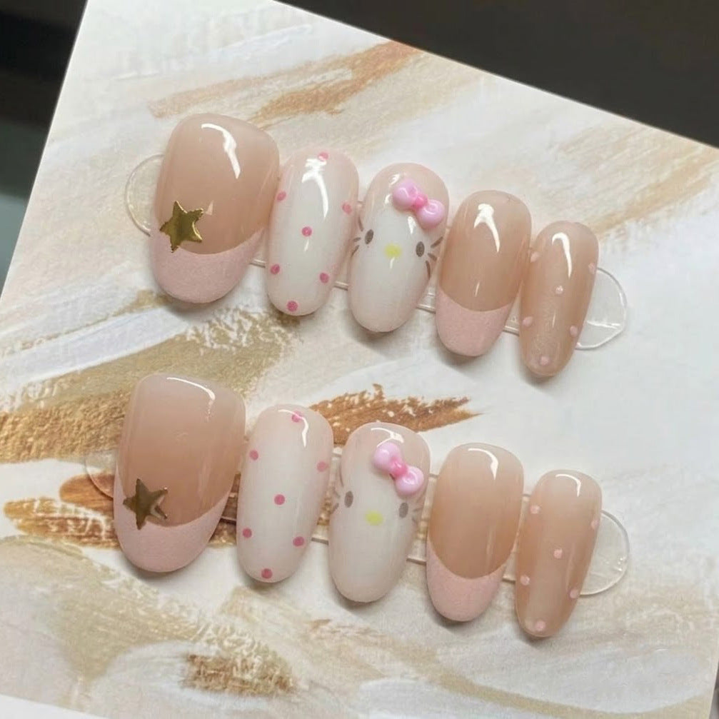 Elegant Minimalist Press-On Nail Set Stornfield