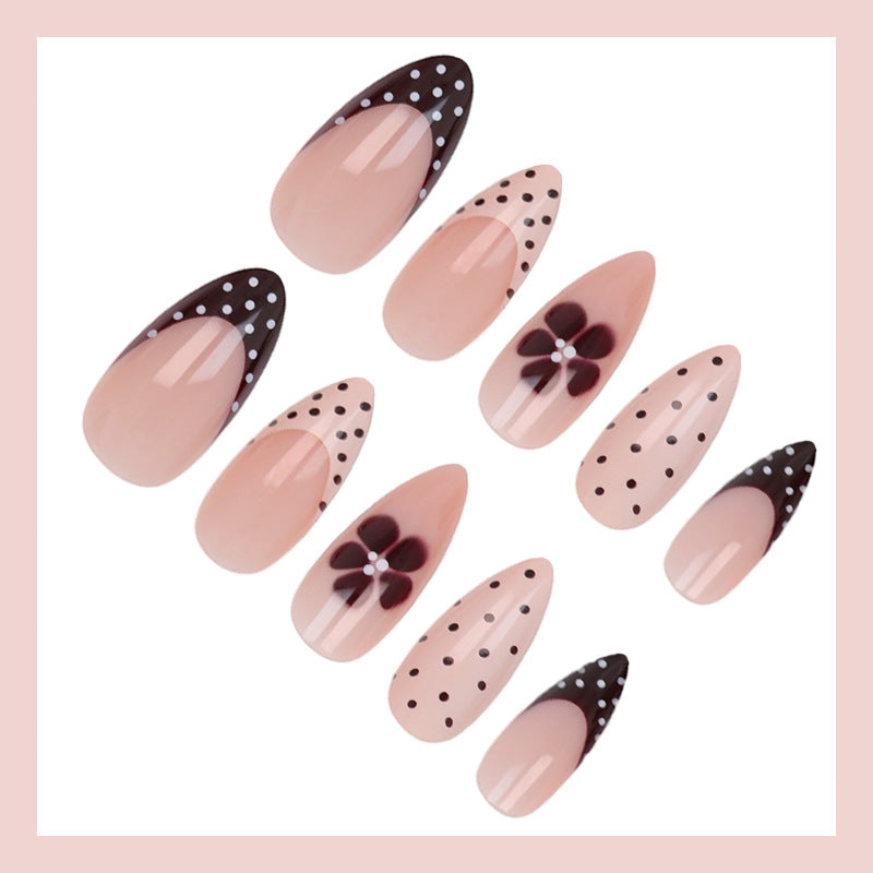 Artificial nail set with elegant flower and dot pattern design Stornfield