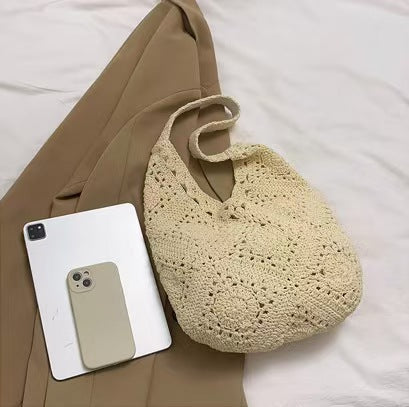 Hand-knotted shoulder bag with airy structure Stornfield