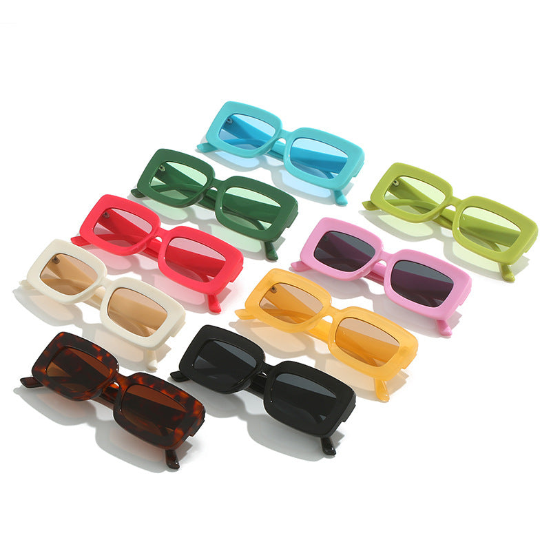 Women's Fashion Turtle Sunglasses with Rectangular Frame and Gradient Lenses Stornfield