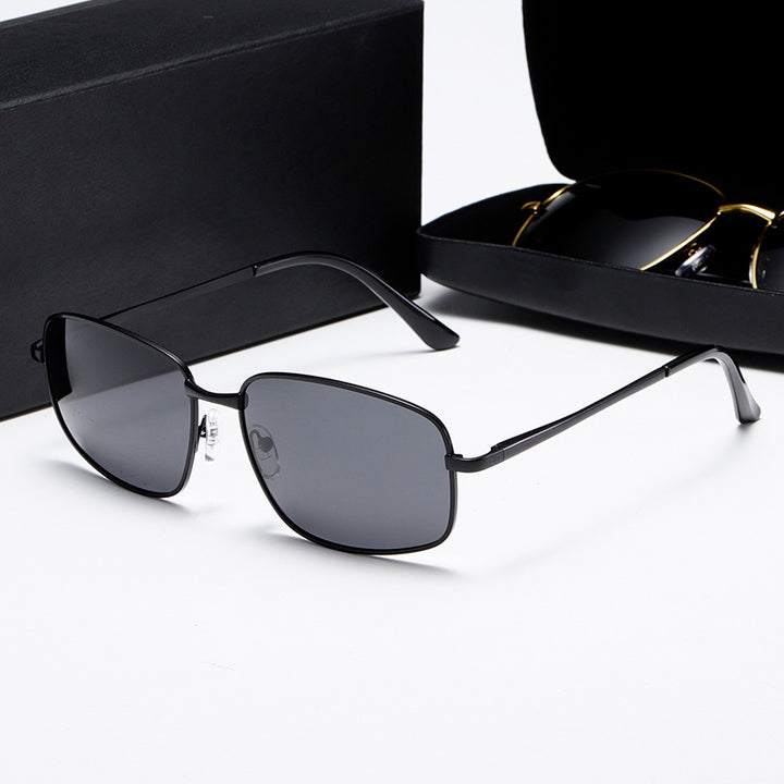 Women's elegant sunglasses with modern metal frame Stornfield