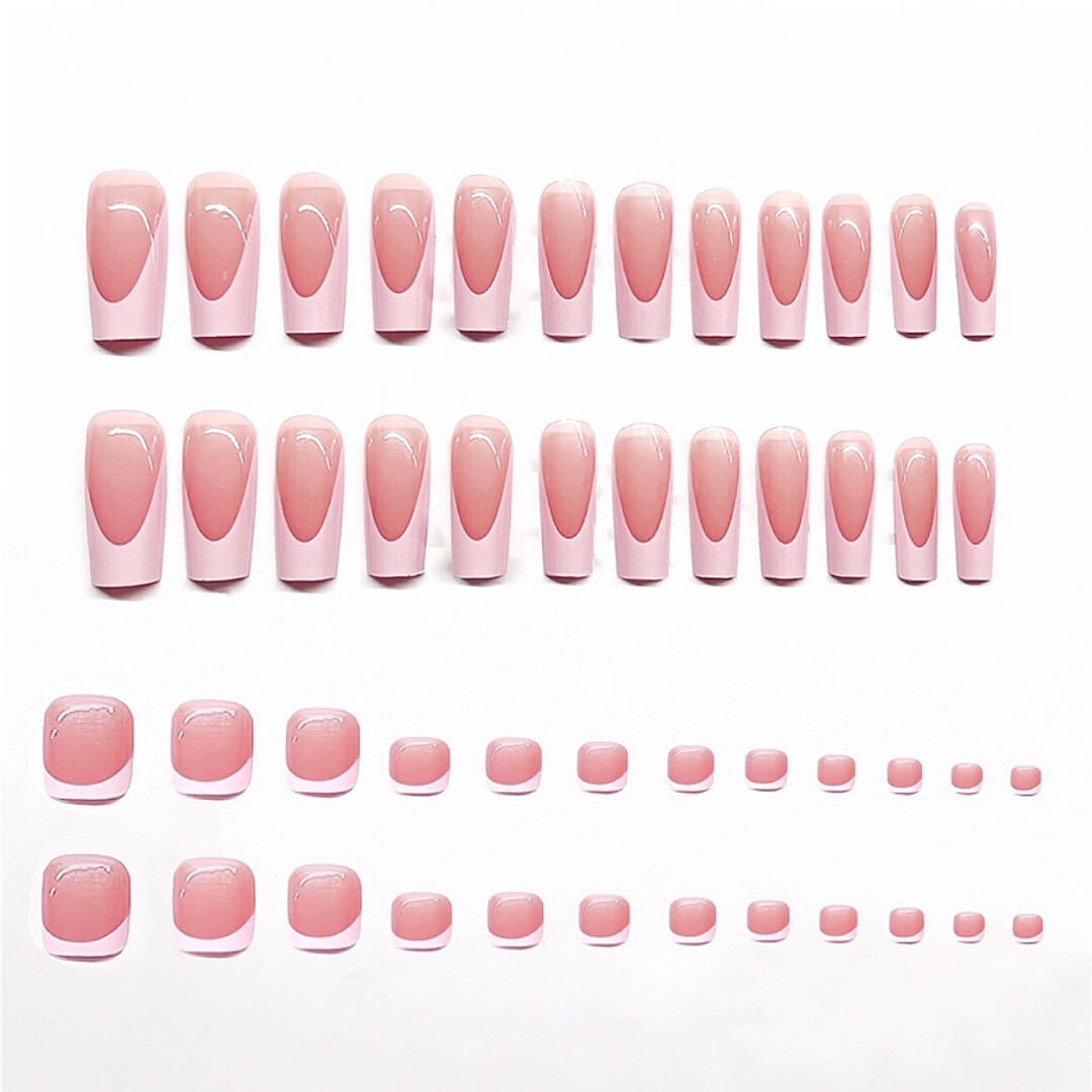 Elegant French Tip Nail Set Stornfield