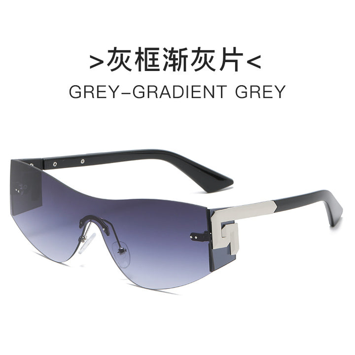 Women's futuristic oversized sunglasses with striking design Stornfield