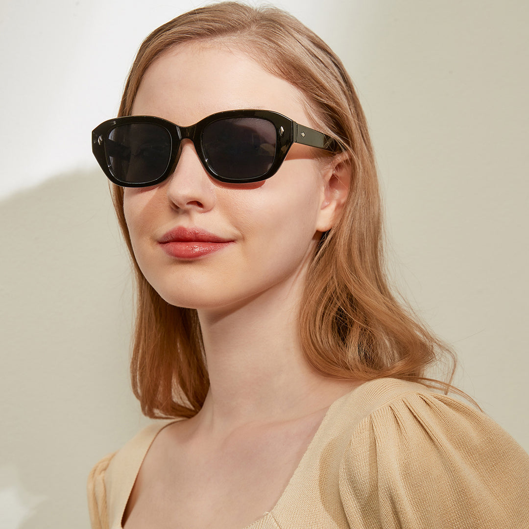 Women's stylish square sunglasses with high-quality tortoiseshell frame Stornfield