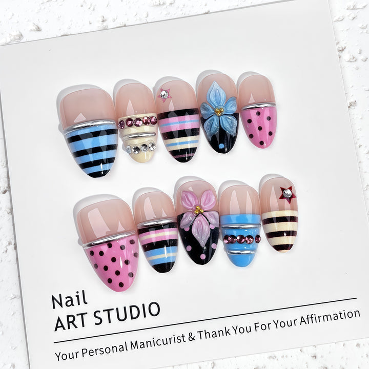 Artistic Press-On Nail Set 1790745541