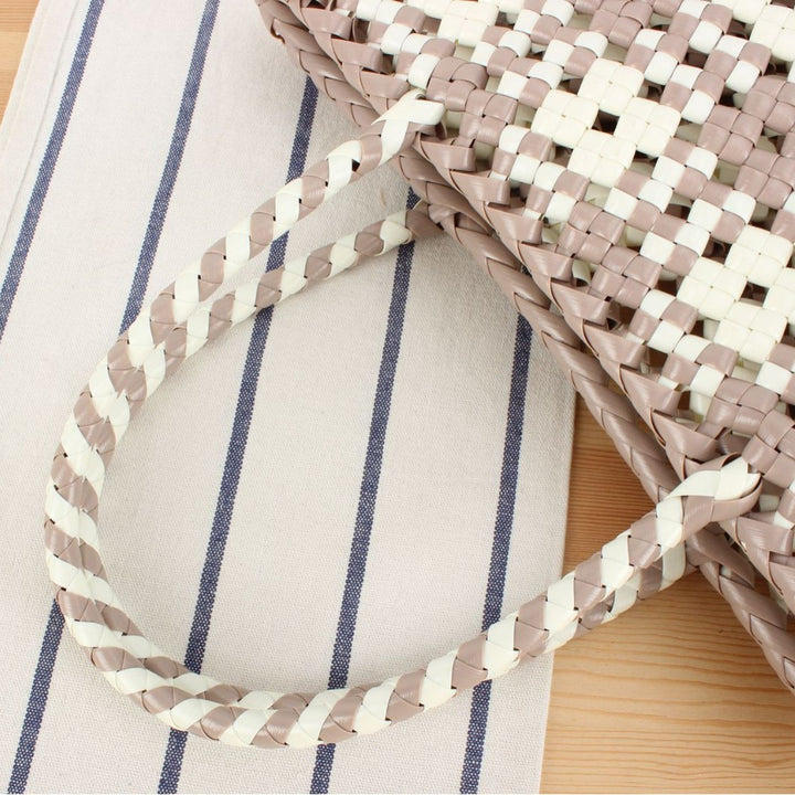 Beach and shopping bag made of high-quality woven material Stornfield