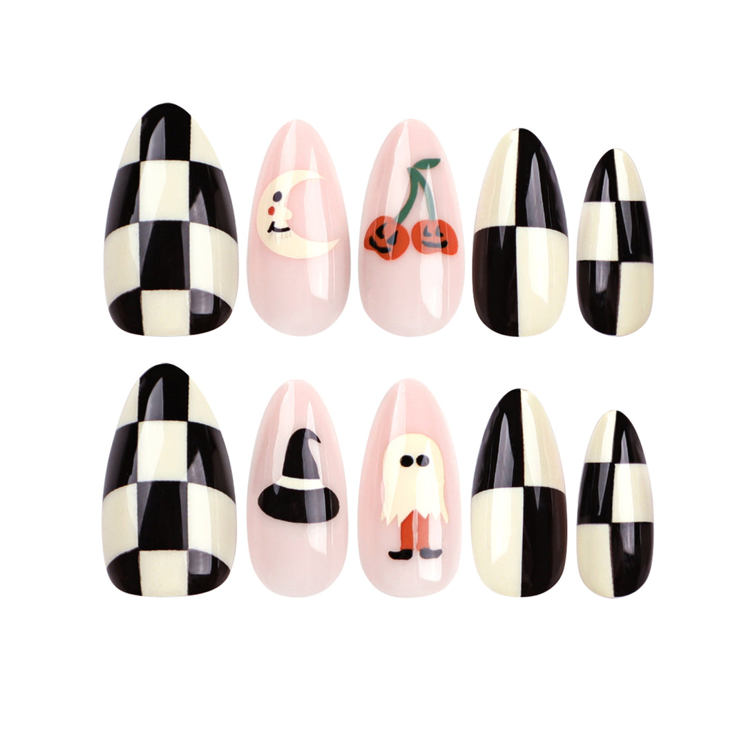 Artificial nail art in Halloween design Stornfield