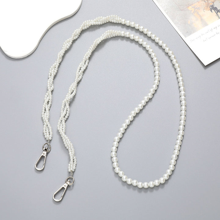 Elegant Beaded Eyewear Chain Stornfield