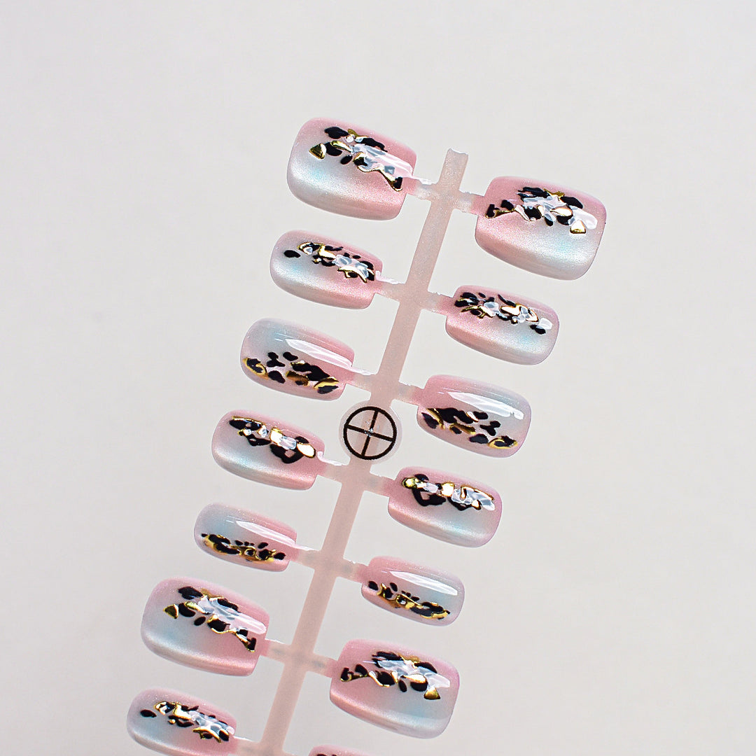 Artistic Press-On Nail Set with Floral Accents Stornfield