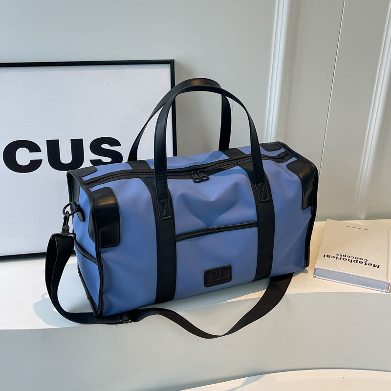 Fashionable sport and travel bag Stornfield