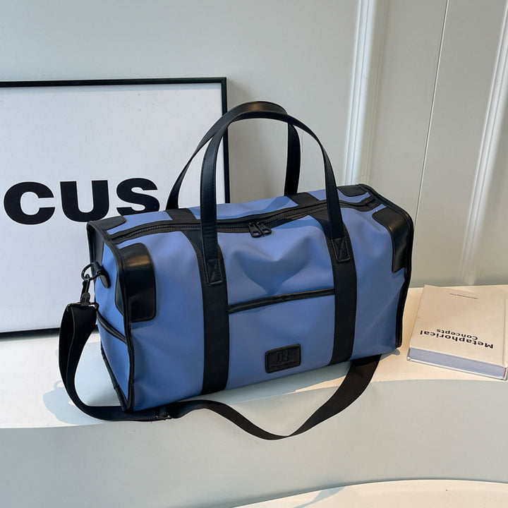Fashionable sport and travel bag Stornfield