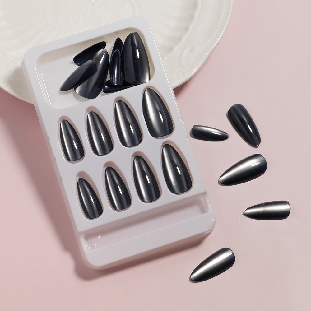 DIY Almond-Shaped Press-On Nail Set Stornfield